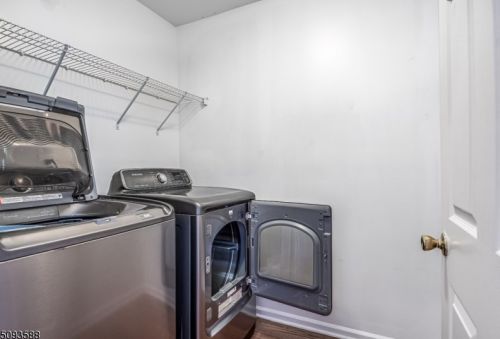 1 Crestview Dr, Hackettstown NJ  07840-5673 exterior