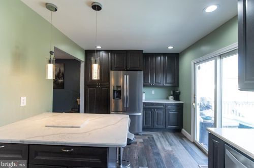 25 Goldy Dr, Gloucester NJ  08030-1318 exterior