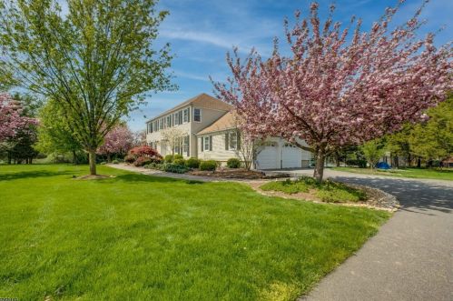 104 Militia Rd, White House Station, NJ 08889-3042
