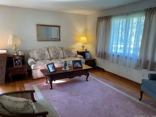 97 Summit Dr, North Branford, CT 06471-1259
