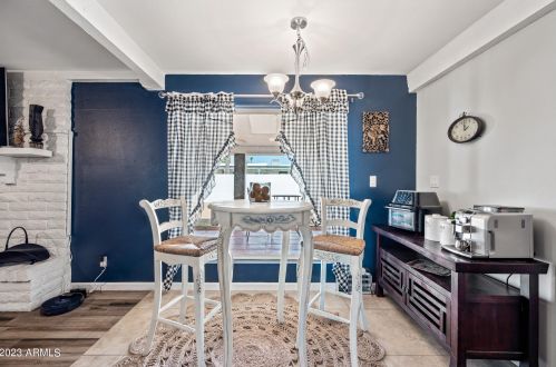 13229 8th Ave, Phoenix AZ  85029-1808 exterior