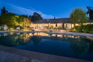 260 Ridgeway Rd, Redwood City, CA 94062-2342