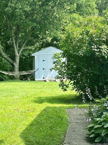 99 Bailey Rd, Montgomery NY  12549-2106 exterior