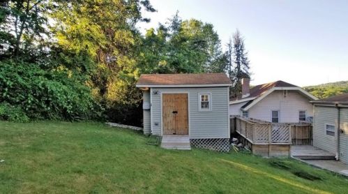 3134 Frederick St, Pittsburgh PA  15212-2414 exterior