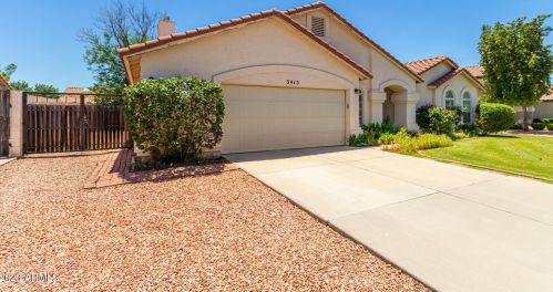 3413 Hampton Ave, Mesa, AZ 85204-6427