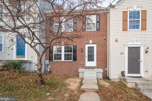 99 Grindstone Dr, Hedgesville, WV 25427-6975