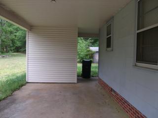 1036 Elvis Presley Dr, Tupelo MS  38804-2921 exterior