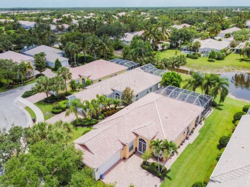 28032 Eagle Ray Ct, Bonita Springs, FL 34135-8399