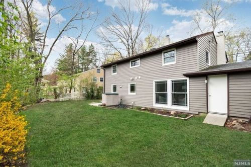 931 Monroe St, Ridgewood NJ  07450-1026 exterior