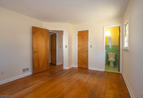 668 Long Hill Rd, Little Falls NJ  07424-2047 exterior