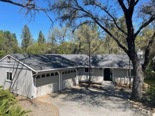 12695 Roadrunner Ct, Lake Wildwood CA  95946-9602 exterior