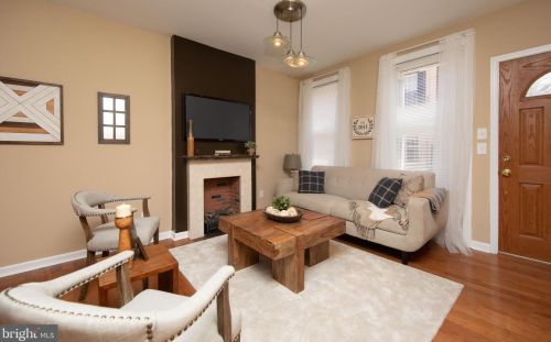 1150 Dorrance St, Philadelphia, PA 19146-2912