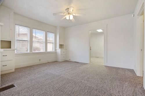 426 Lockeford St, Lodi CA 95240-2335 exterior