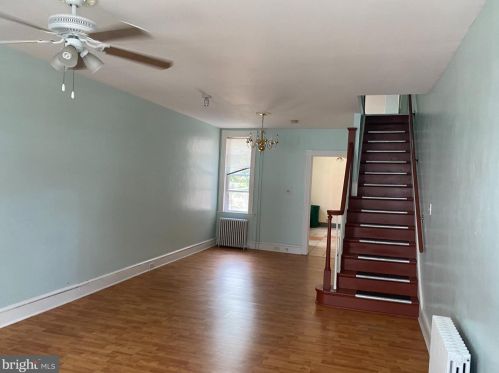 462 Lafayette St, Lancaster, PA 17603-5210