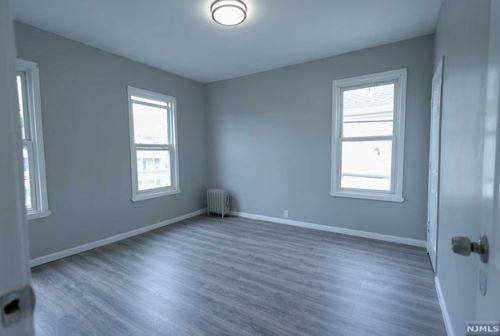 135 21st St, Irvington NJ  07111-4556 exterior