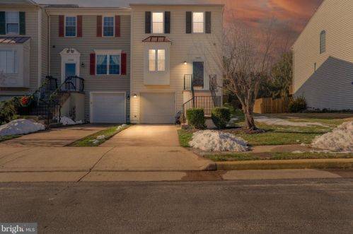15078 Jarrell Pl, Woodbridge, VA 22193-5732