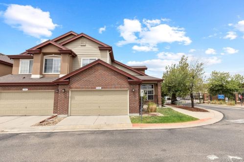 15221 Batavia Pl, Denver, CO 80011-4638