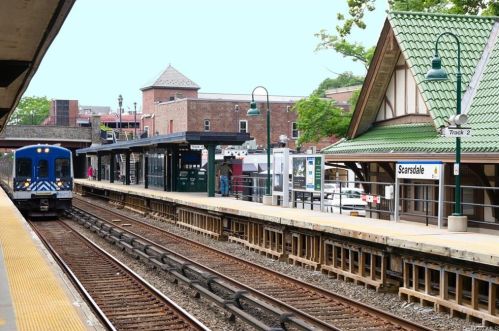 176 Garth Rd, Scarsdale NY  10583-3802 exterior