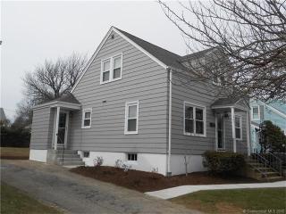 245 Abram St, Stratford, CT 06614-3824