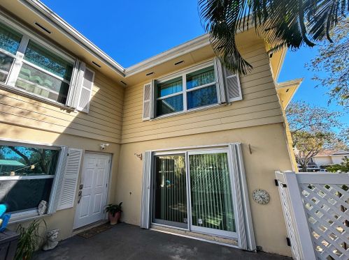 8134 Sedgewick Ct, West Palm Beach, FL 33406-8440