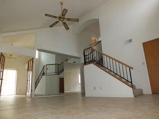 10909 Bahia Ct, Bakersfield, CA 93311-2742