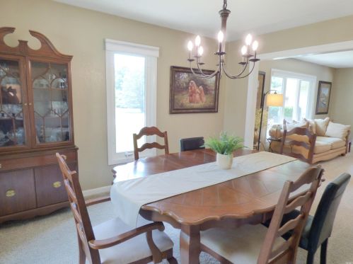 17911 Williamsburg Dr, Granger IN  46530-9252 exterior