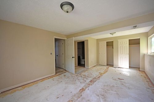 3583 Mitten Dr, Covington KY  41018-2494 exterior