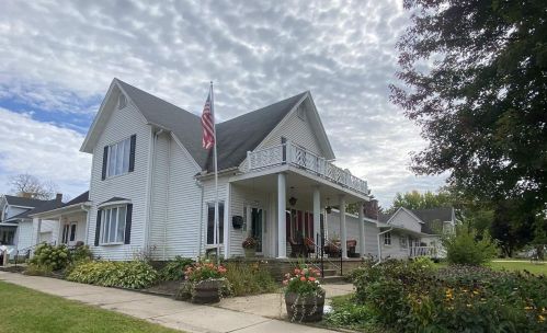 1400 Kilbourn Ave, Tomah, WI 54660-2636