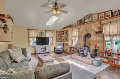 12090 Cross Roads Ave, Cross Roads PA  17322-8783 exterior
