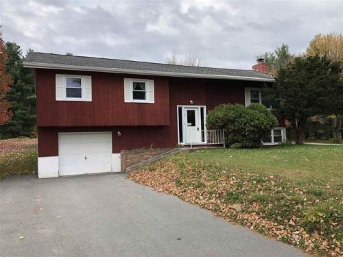 6689 County Route 24, Colton, NY 13625-3107