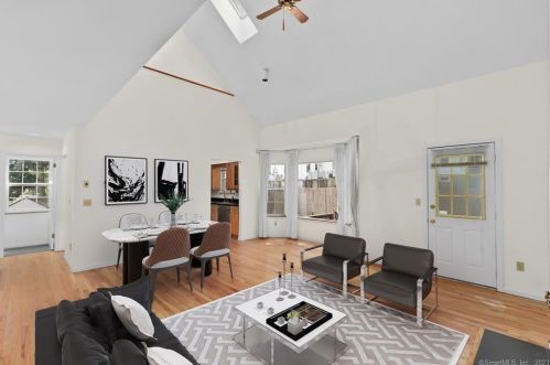 101 Seaside Ave, Stamford, CT 06902-4316