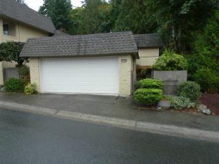 2524 175th Ave, Redmond, WA 98052-6211