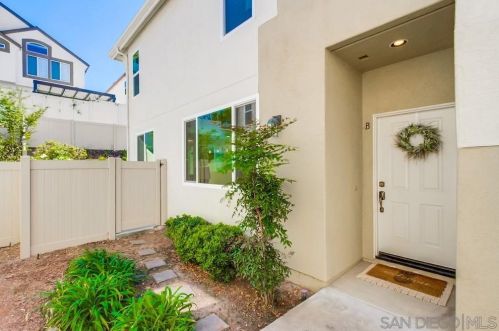 11897 Spruce Run Dr, San Diego, CA 92131-3714