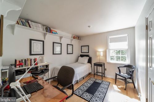 709 Malin Rd, Newtown Square PA  19073-2510 exterior