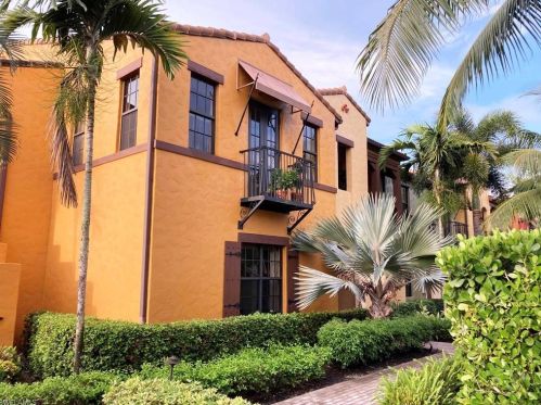 8949 Malibu St, Naples, FL 34113-3409