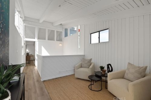 317 8th St, Manhattan Beach CA  90266-5629 exterior