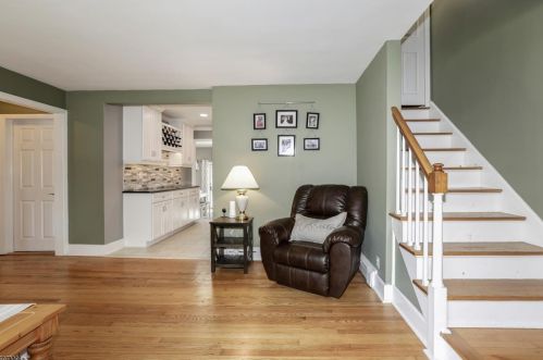 197 Farley Ave, Fanwood, NJ 07023-1059