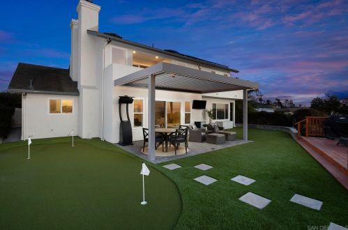 3136 Geronimo Ave, San Diego CA 92117-6244 exterior