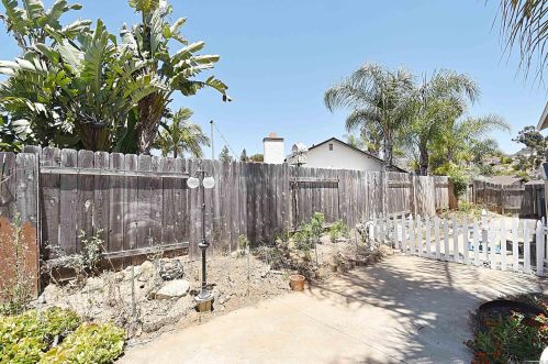 9346 Telkaif St, Lakeside CA  92040-5808 exterior