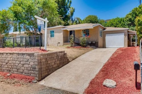 1860 Ensenada St, Lemon Grove CA  91945-3736 exterior