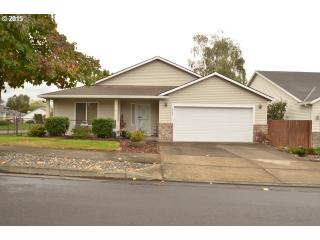 3289 Brixton Ave, Damascus, OR 97080