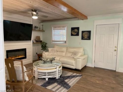 3567 Papaya St, Saint James City FL  33956-2572 exterior