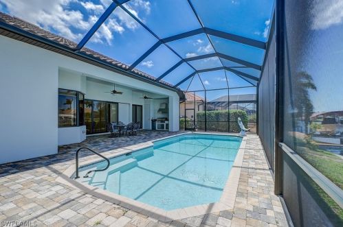 5240 20 Ave, Cape Coral FL  33990-4815 exterior