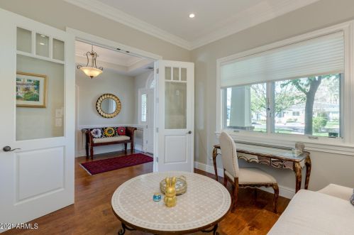 5621 Calle Camelia, Phoenix AZ 85018-4617 exterior