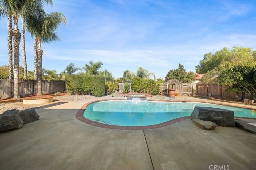 45750 Olympic Way, Temecula CA  92592-5906 exterior
