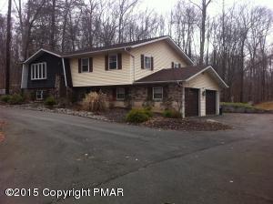 5301 Birchwood Dr, Tannersville, PA 18372-7734