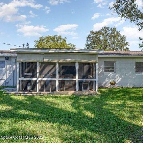 1860 Cowan Dr, Titusville FL  32796-1210 exterior