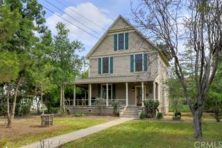 420 Fern Ave, Redlands CA  92373-5142 exterior