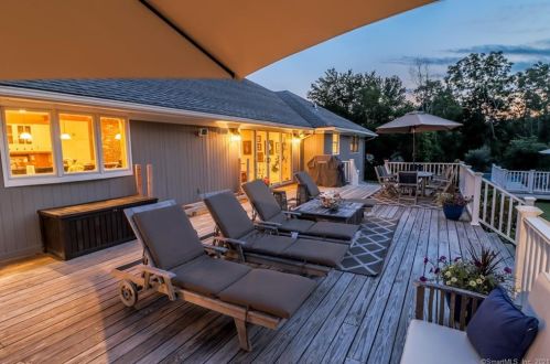 10 High Meadow Ln, Brookfield Center, CT 06804-3706