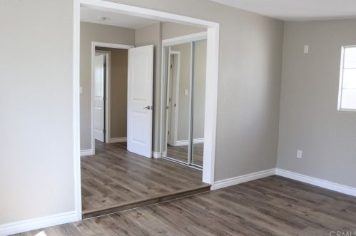 327 Erwin St, Rialto CA  92376-6018 exterior